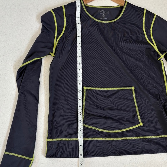 Athleta Long Sleeve Rash Guard Swim Top with UPF+ Protection, Grey, Size Small - Picture 7 of 8